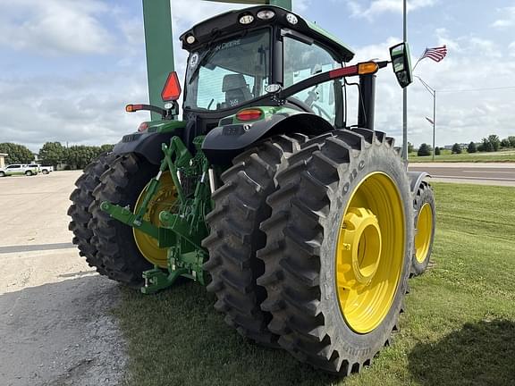 Image of John Deere 6R 230 equipment image 3