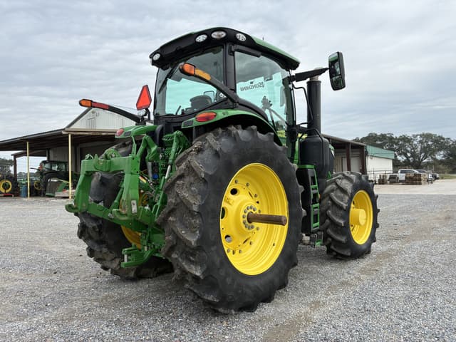 Image of John Deere 6R 230 equipment image 4
