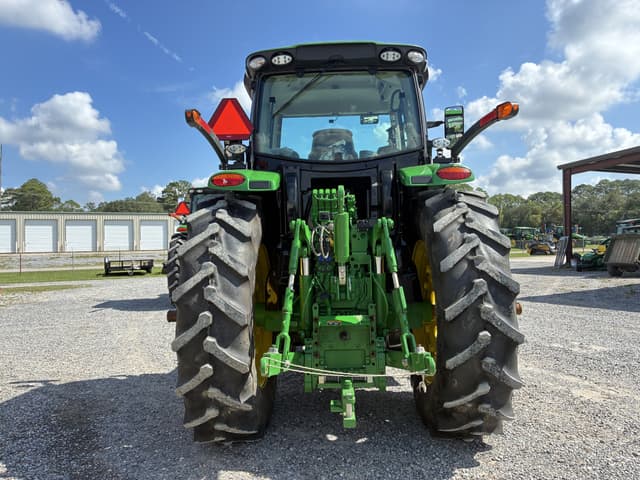 Image of John Deere 6R 230 equipment image 3