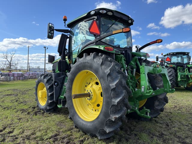 Image of John Deere 6R 230 equipment image 2