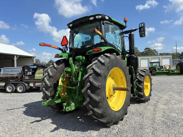Image of John Deere 6R 230 equipment image 4