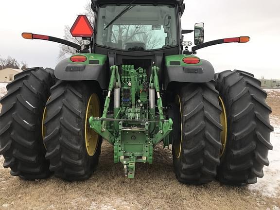 Image of John Deere 6R 250 equipment image 2