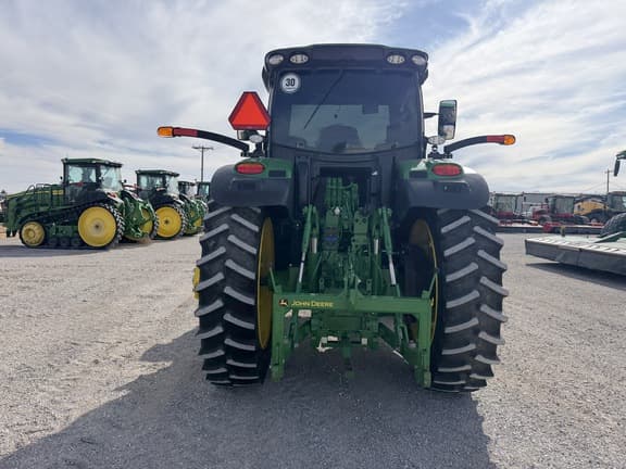 Image of John Deere 6R 250 equipment image 3