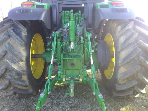 Image of John Deere 6R 250 equipment image 4
