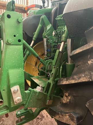 Image of John Deere 6R 250 equipment image 4