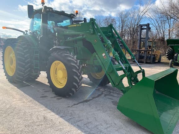 Image of John Deere 6R 250 equipment image 2