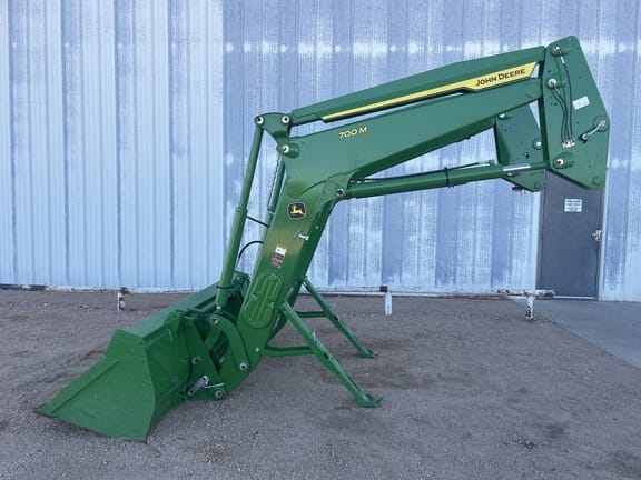 Main image John Deere 700M
