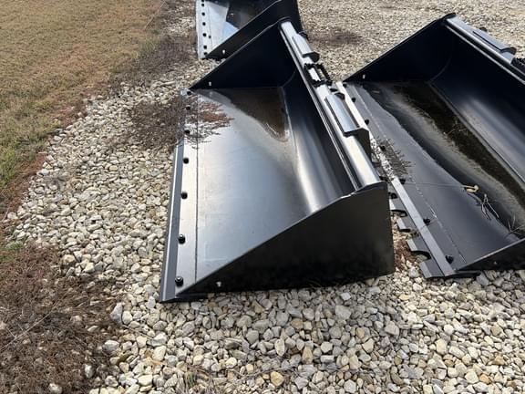 Image of John Deere Undetermined equipment image 2