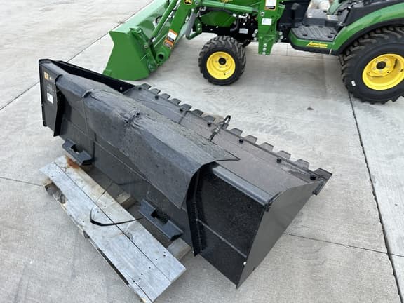 Image of John Deere 72C equipment image 4