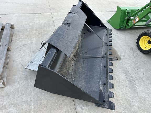 Image of John Deere 72C equipment image 3