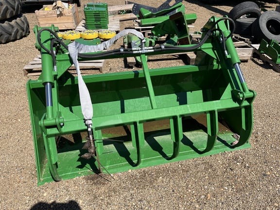 2024 John Deere Bucket Grapple Equipment Image0