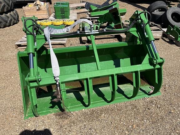 Image of John Deere Bucket Grapple Primary image