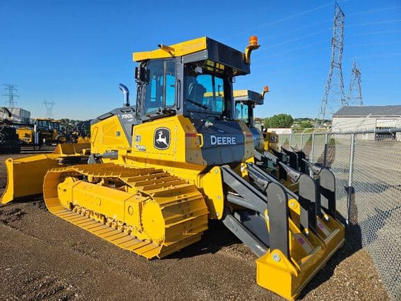Image of John Deere 750L LGP equipment image 1