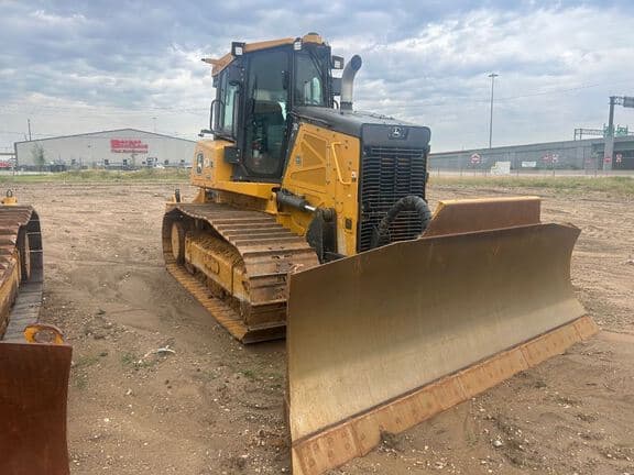 Image of John Deere 750L Primary image