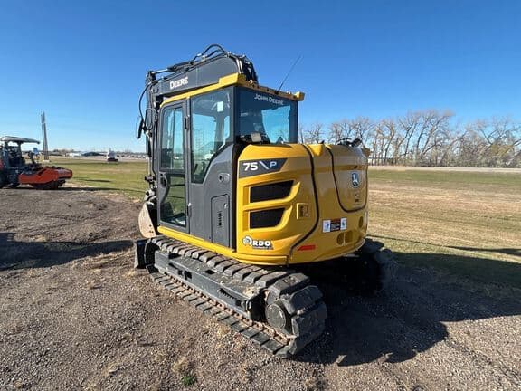 Image of John Deere 75P equipment image 2