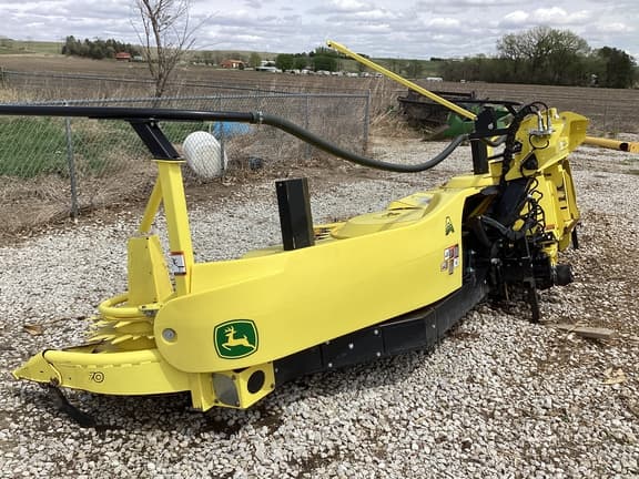 Image of John Deere 770 equipment image 3