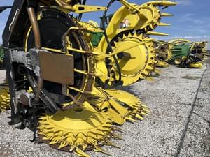 2024 John Deere 770 Image