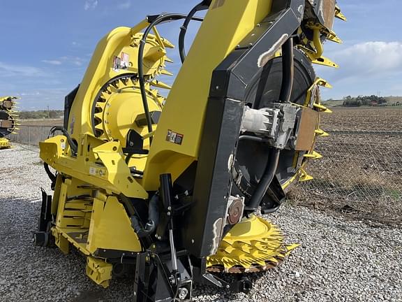 Image of John Deere 770 equipment image 3