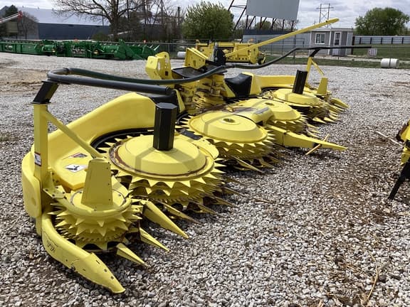 Image of John Deere 770 equipment image 3