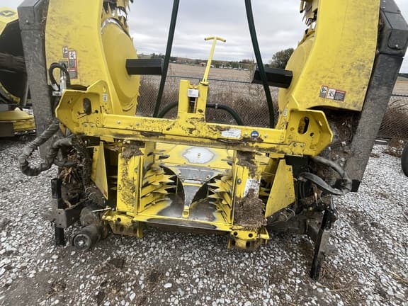 Image of John Deere 770 Image 1