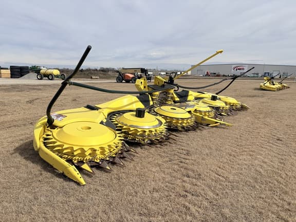 Image of John Deere 772 equipment image 2