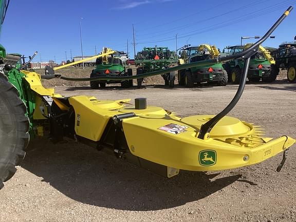 Image of John Deere 772 equipment image 3