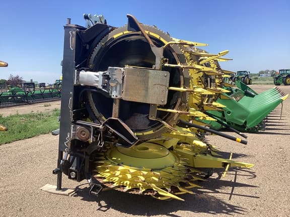 Image of John Deere 772 equipment image 2