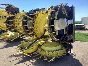 2024 John Deere 772 Image