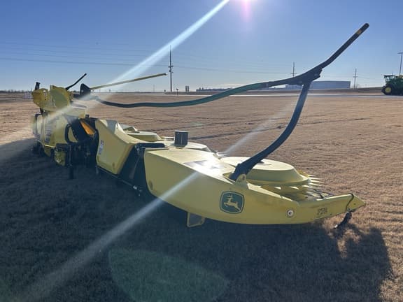 Image of John Deere 772 equipment image 2