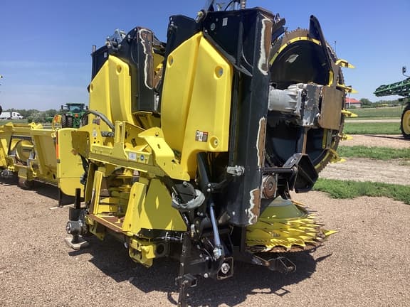 Image of John Deere 772 equipment image 3