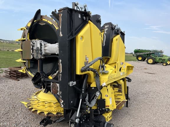 Image of John Deere 772 equipment image 3