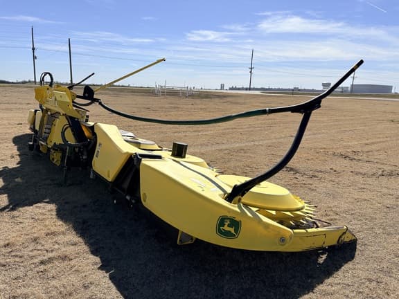 Image of John Deere 772 equipment image 2