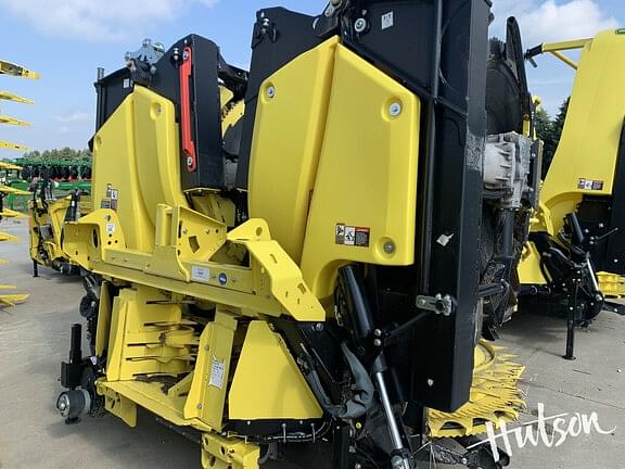 Image of John Deere 772 equipment image 4
