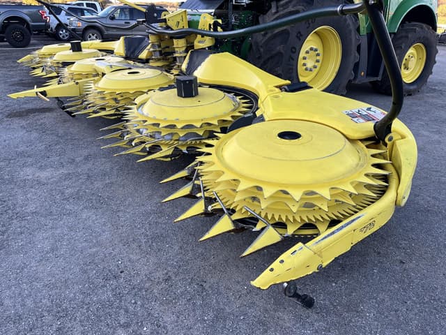 Image of John Deere 772 equipment image 1