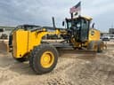 2024 John Deere 772G Image