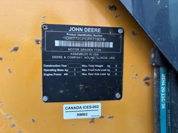 Image of John Deere 772G equipment image 2