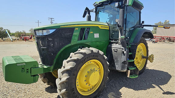 Image of John Deere 7R 210 Primary image