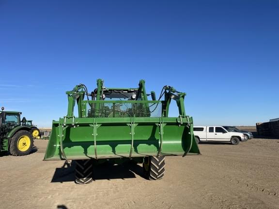 Image of John Deere 7R 210 equipment image 4