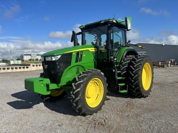 Main image John Deere 7R 210