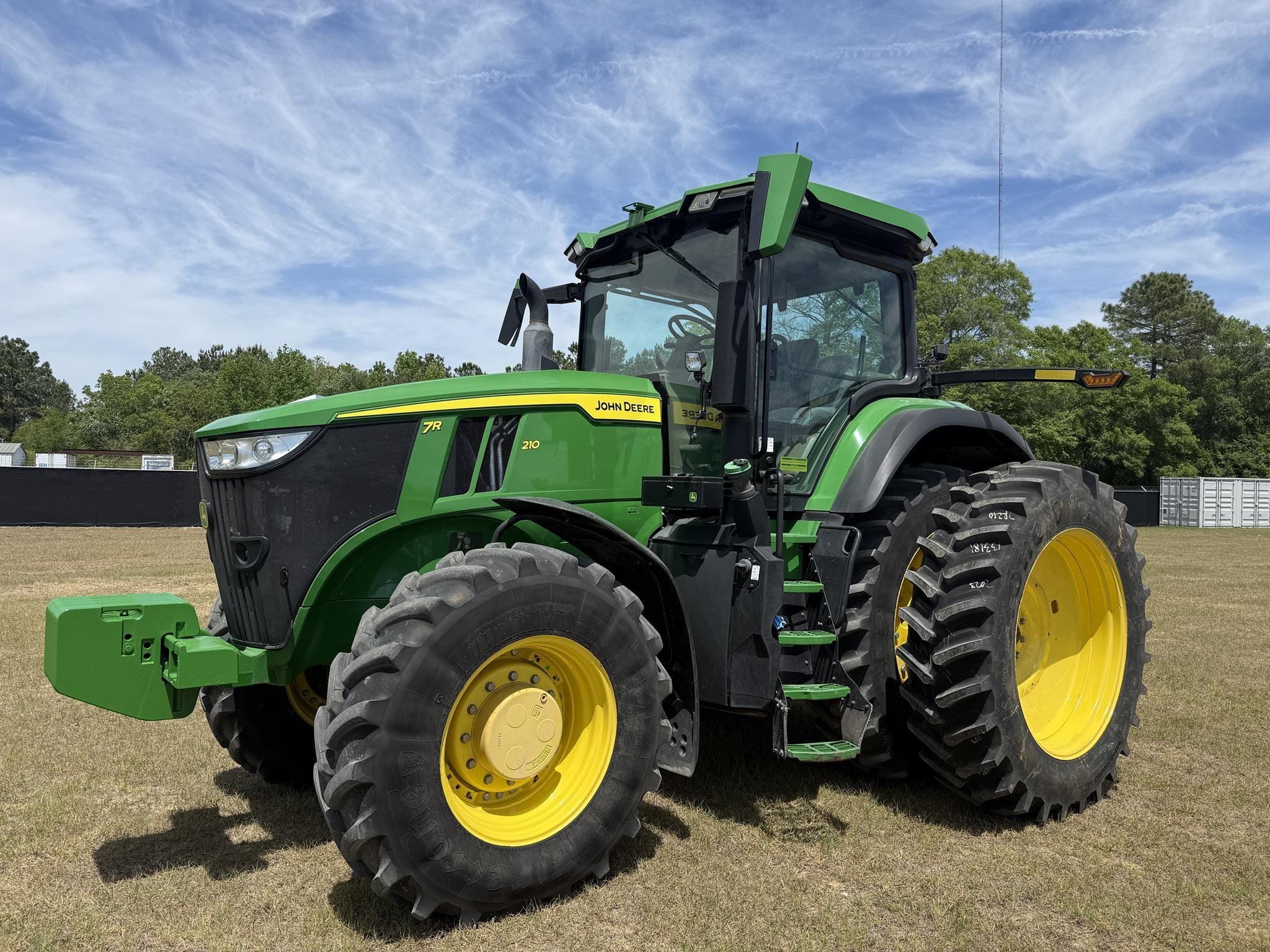 2024 John Deere 7R 210 Equipment Image0