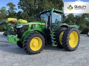 2024 John Deere 7R 230 Image
