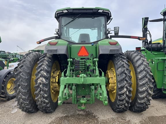 Image of John Deere 7R 230 equipment image 3