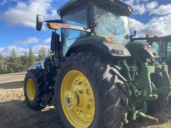 Image of John Deere 7R 250 equipment image 1