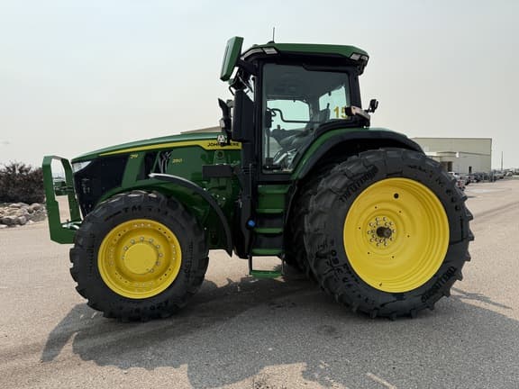 Image of John Deere 7R 250 equipment image 2