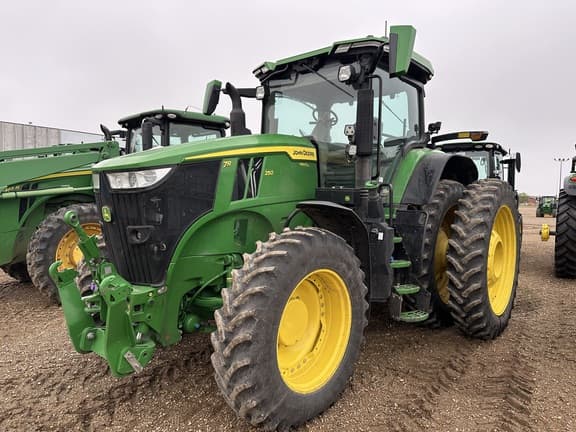 Image of John Deere 7R 250 Image 1