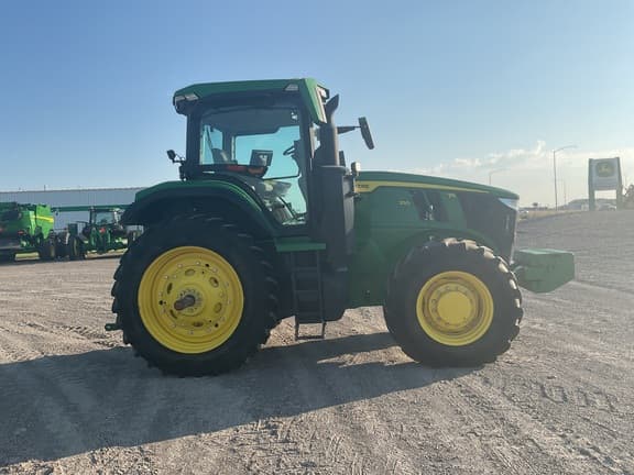 Image of John Deere 7R 250 Primary image