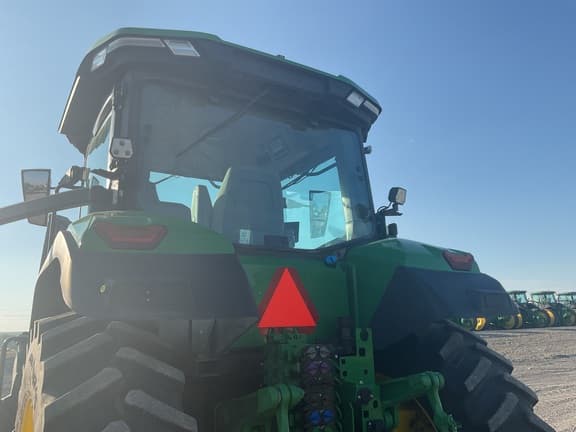 Image of John Deere 7R 250 equipment image 3