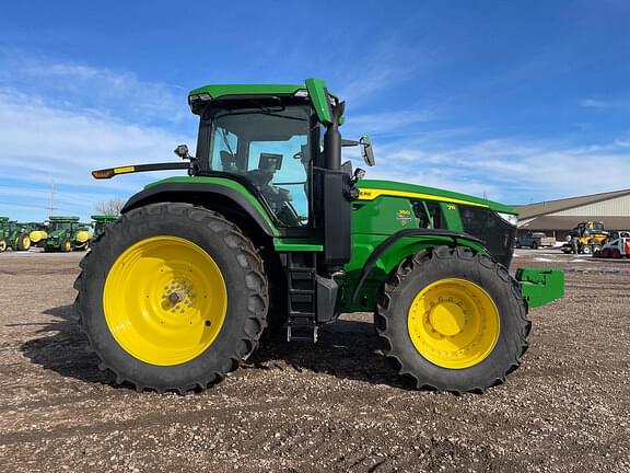 Image of John Deere 7R 250 equipment image 3