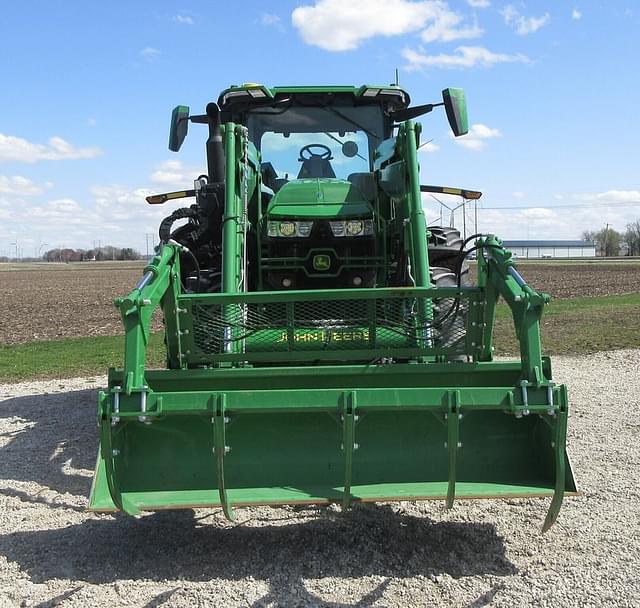 Image of John Deere 7R 250 equipment image 2