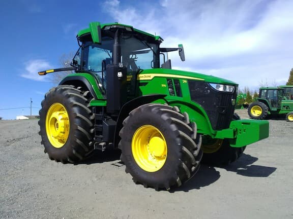 Image of John Deere 7R 270 equipment image 1